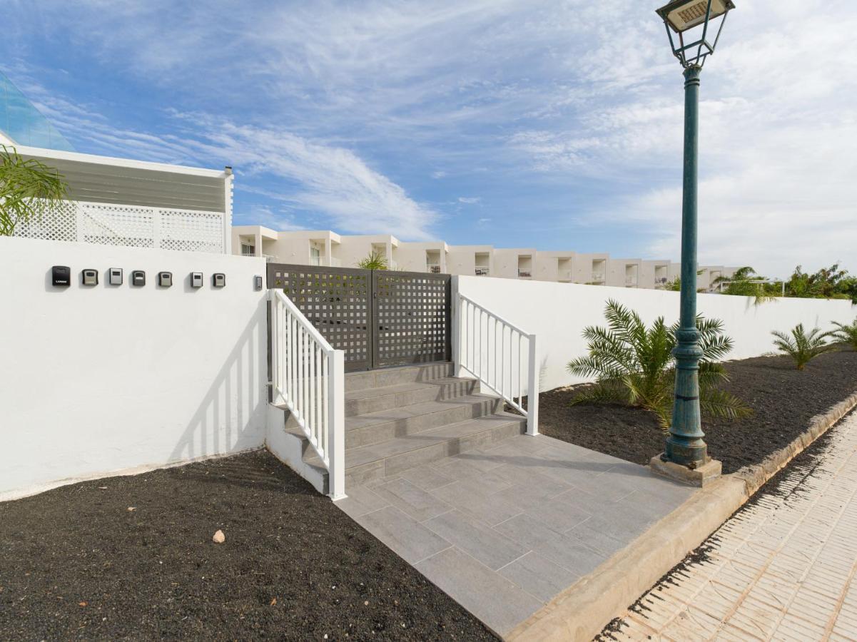 Homeforguest Sunset Senator With Pool And Terrace In Costa Teguise Bagian luar foto